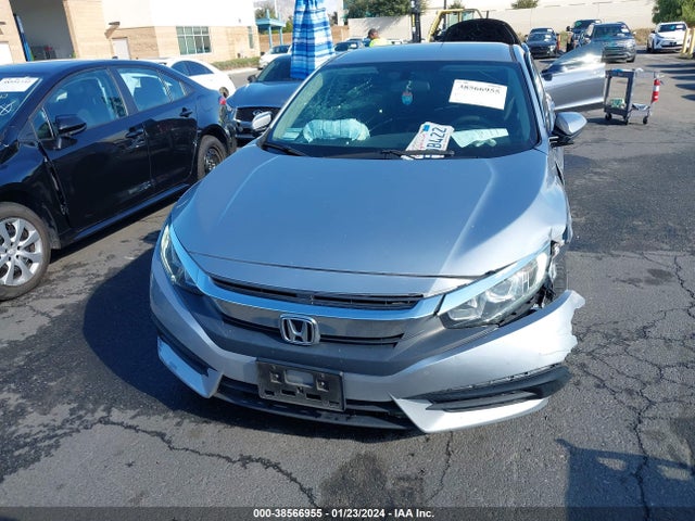 Honda Civic Lx 2018 2HGFC2F5XJH590674 Image 12