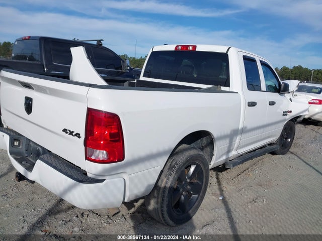 RAM 1500 Express Quad Cab 4x4 6'4 Box 2018 1C6RR7FTXJS291594 Image 13