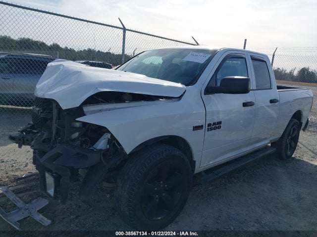 RAM 1500 Express Quad Cab 4x4 6'4 Box 2018 1C6RR7FTXJS291594 Image 14