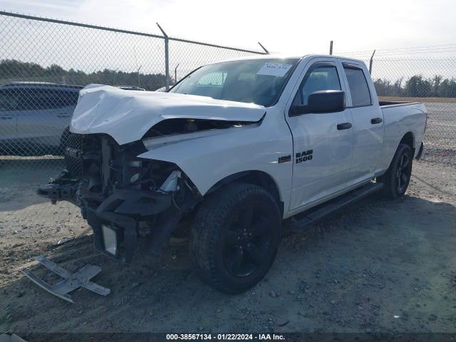 RAM 1500 Express Quad Cab 4x4 6'4 Box 2018 1C6RR7FTXJS291594 Image 2