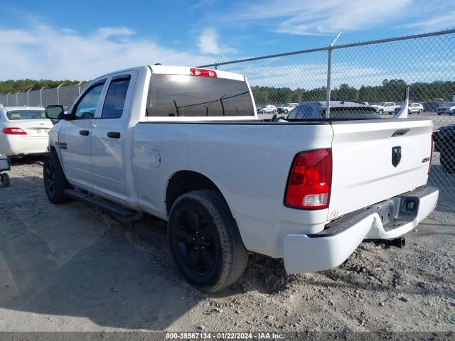 RAM 1500 Express Quad Cab 4x4 6'4 Box 2018 1C6RR7FTXJS291594 Image 3
