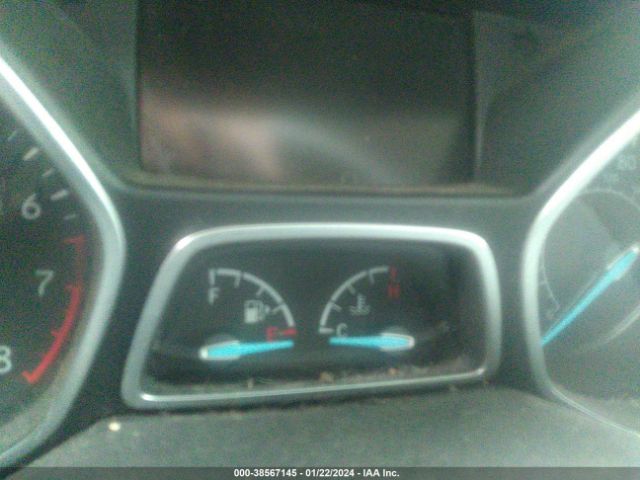 1FMCU9GD5JUA70162 Ford ESCAPE SE