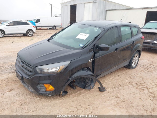 Ford ESCAPE S 2019 1FMCU0F77KUB57845 Image 2