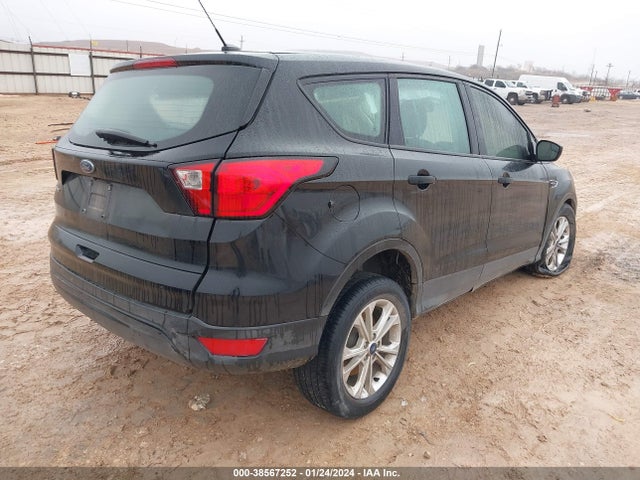 Ford ESCAPE S 2019 1FMCU0F77KUB57845 Image 4