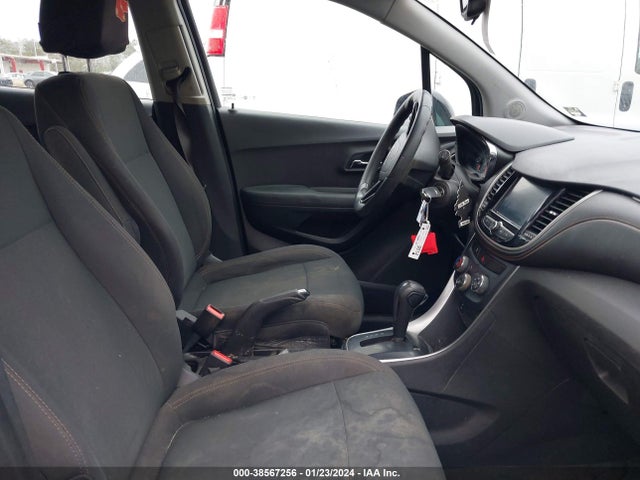 Chevrolet TRAX LS 2017 3GNCJNSB1HL198857 Image 5