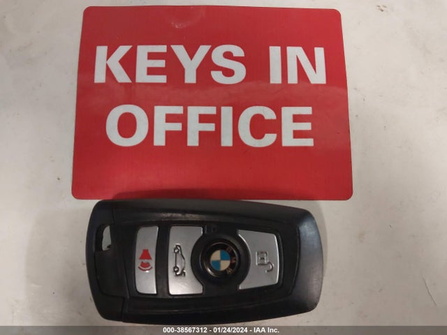 BMW 550i 2015 WBAKN9C58FD961224 Image 11