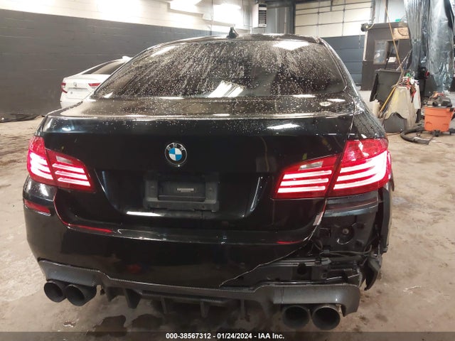 BMW 550i 2015 WBAKN9C58FD961224 Image 16