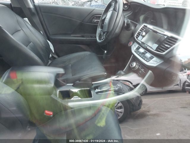1HGCR6F77FA011477 Honda Accord Hybrid Touring
