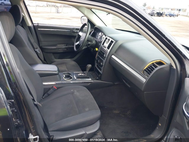 2010 CHRYSLER 300 TOURING VIN: 2C3CA4CD1AH185578