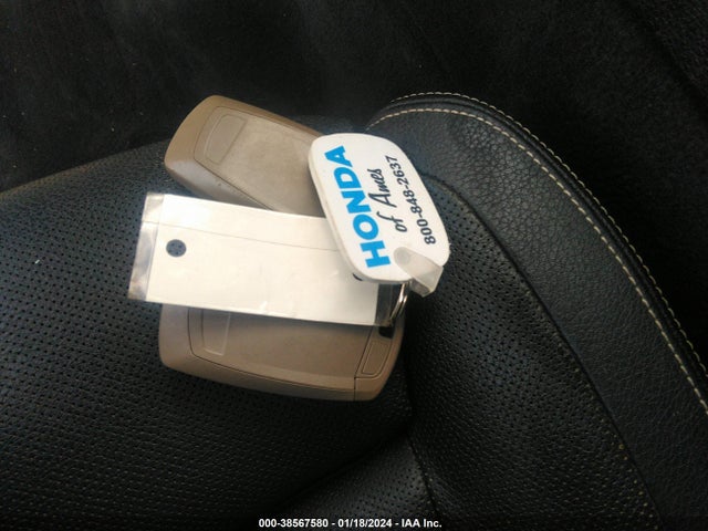 BMW 535i Xdrive 2014 WBA5B3C58ED536085 Image 11
