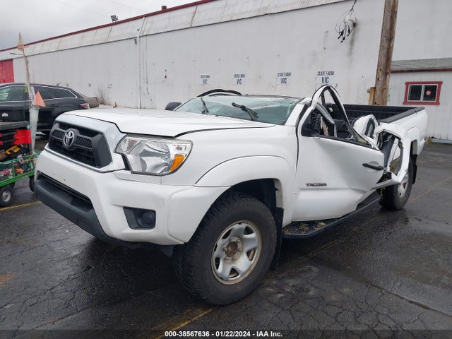 Toyota Tacoma Prerunner 2015 5TFJX4GN5FX047128 Image 2