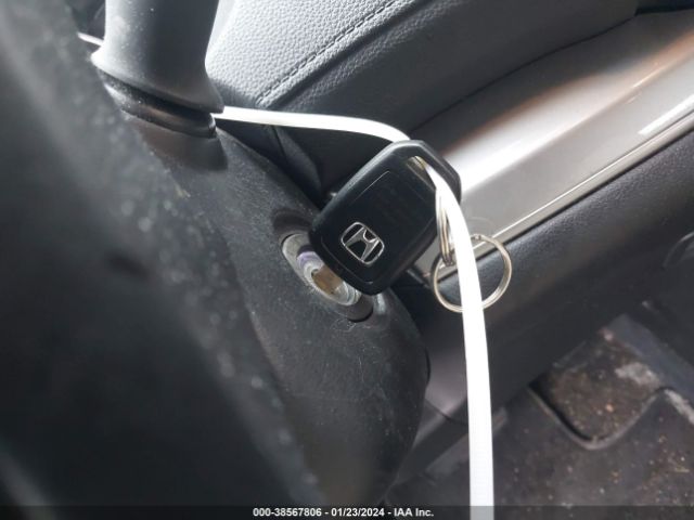 5J6RM4H31FL035262 Honda CR-V LX