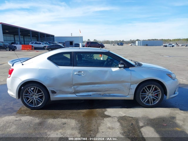 2011 SCION TC VIN: JTKJF5C71B3001693