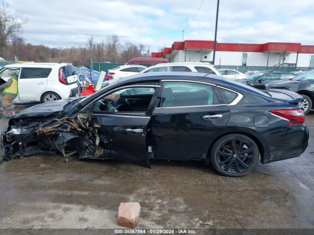 1N4AL3AP8HC295258 Nissan Altima 2.5 Sr