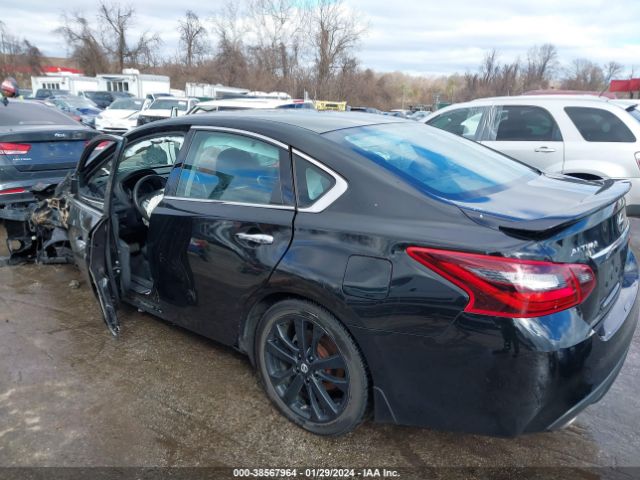1N4AL3AP8HC295258 Nissan Altima 2.5 Sr