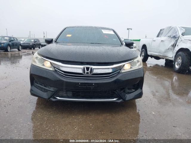1HGCR2F38HA276451 Honda ACCORD LX