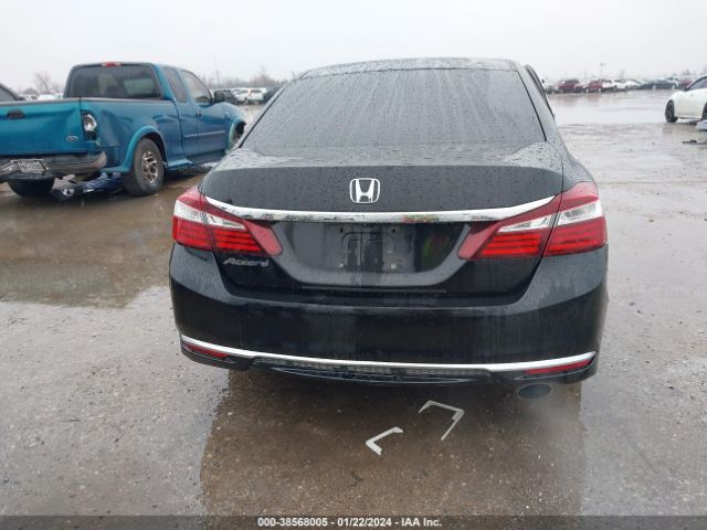 1HGCR2F38HA276451 Honda ACCORD LX