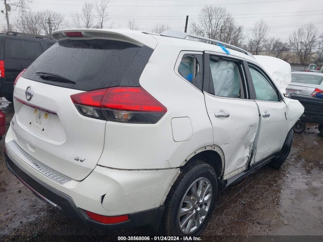 Nissan ROGUE SV 2017 KNMAT2MT6HP590770 Image 4