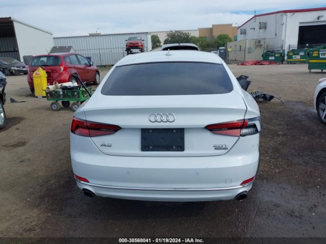 WAUBNCF57JA119316 Audi A5 2.0t Premium