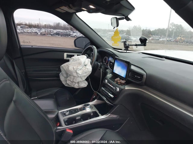 Ford EXPLORER XLT 2020 1FMSK8DH4LGA69914 Image 5