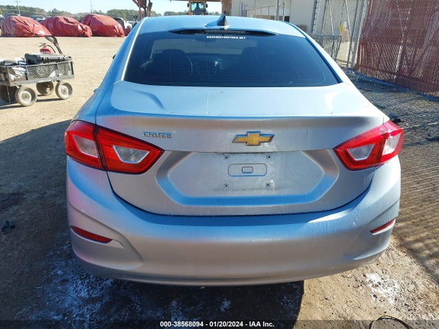 Chevrolet Cruze Ls Auto 2018 1G1BC5SM1J7214137 Image 16