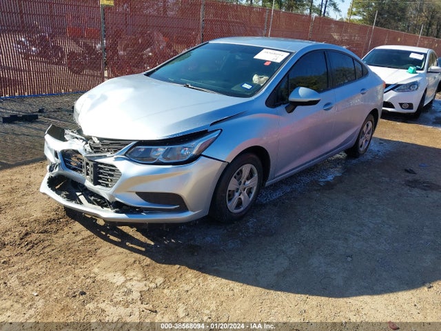 Chevrolet Cruze Ls Auto 2018 1G1BC5SM1J7214137 Image 2