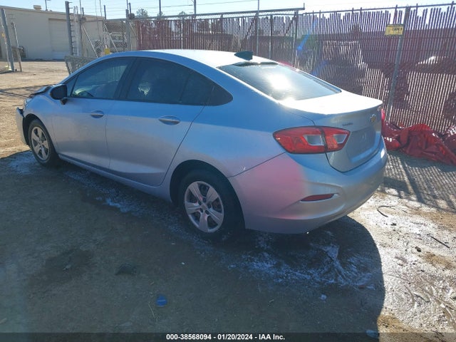 Chevrolet Cruze Ls Auto 2018 1G1BC5SM1J7214137 Image 3