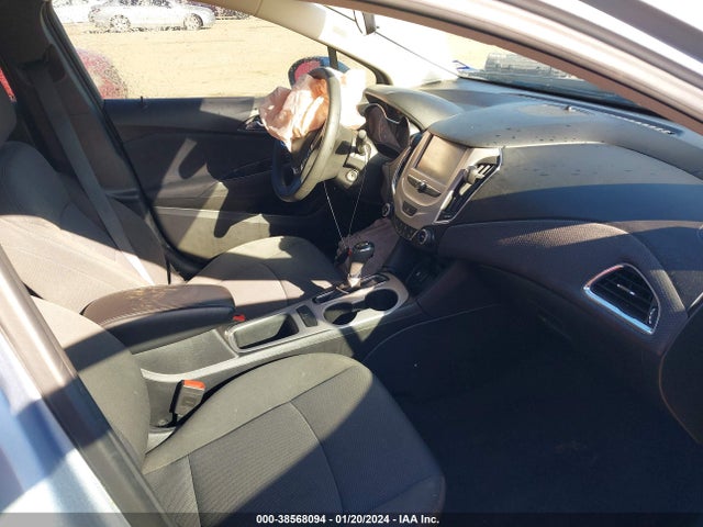 Chevrolet Cruze Ls Auto 2018 1G1BC5SM1J7214137 Image 5