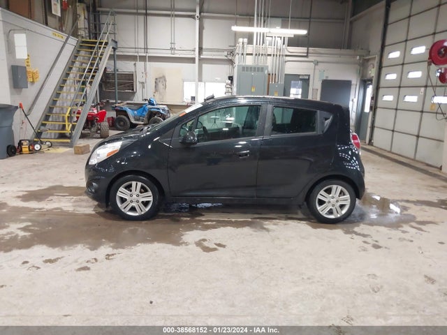 Chevrolet Spark 1lt Cvt 2015 KL8CD6S98FC809455 Image 14