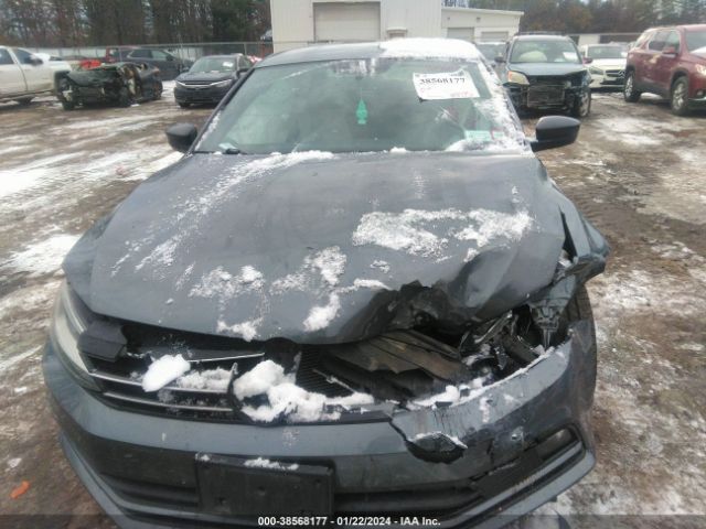 3VWD17AJ5GM403491 Volkswagen Jetta 1.8t Sport