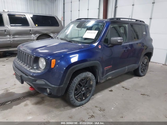 ZACCJBCB4JPJ02378 Jeep Renegade Trailhawk 4x4