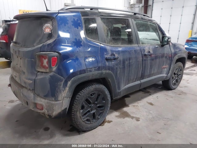ZACCJBCB4JPJ02378 Jeep Renegade Trailhawk 4x4