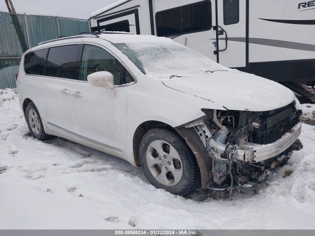 2017 2C4RC1EG6HR594637 zdjęcie główne