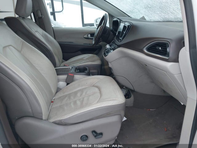 2C4RC1EG6HR594637 Chrysler Pacifica Touring-l Plus