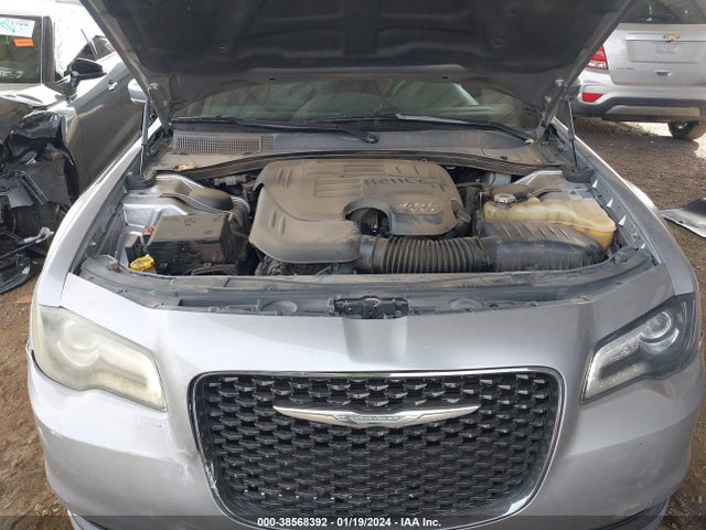 2C3CCABG0JH296384 Chrysler 300 300s