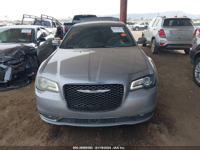2C3CCABG0JH296384 Chrysler 300 300s