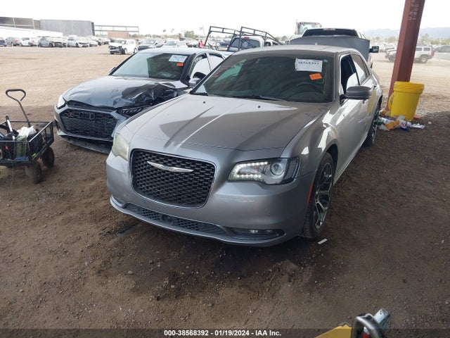 2C3CCABG0JH296384 Chrysler 300 300s