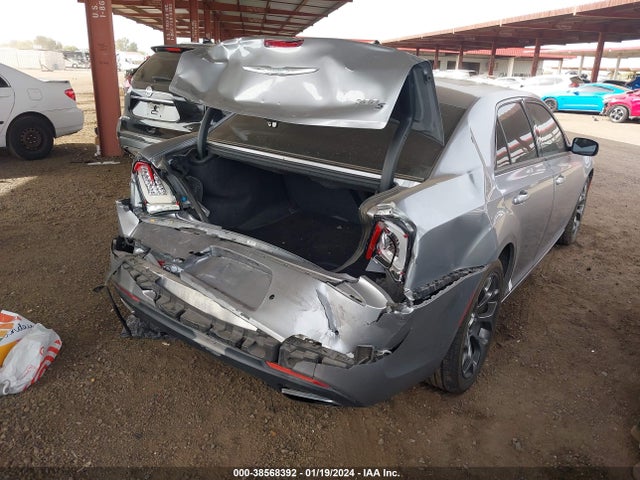 2C3CCABG0JH296384 Chrysler 300 300s