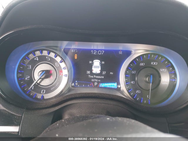2C3CCABG0JH296384 Chrysler 300 300s