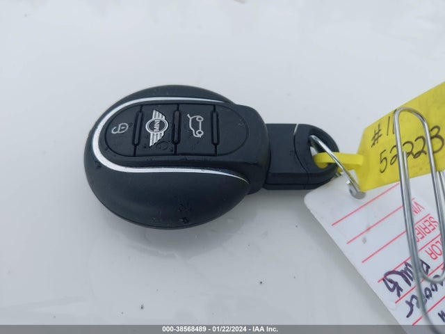 2016 MINI HARDTOP WMWXP5C5XG2D14462 Photo 10
