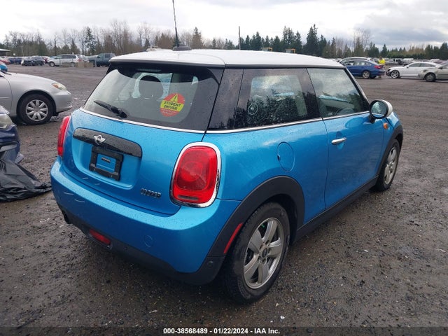 2016 MINI HARDTOP WMWXP5C5XG2D14462 Photo 3