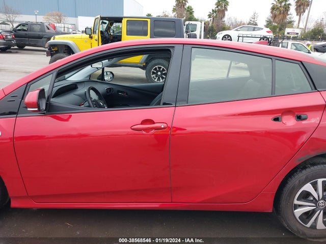 Toyota Prius Prime Premium 2017 JTDKARFP6H3047364 Image 14