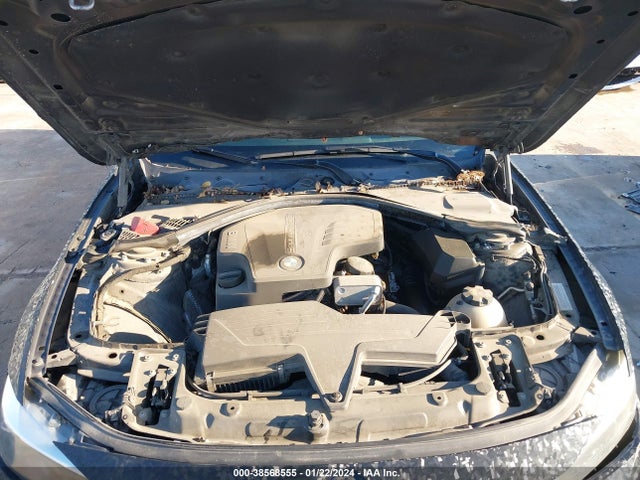 BMW 320i Xdrive 2015 WBA3C3G57FNT51374 Image 10