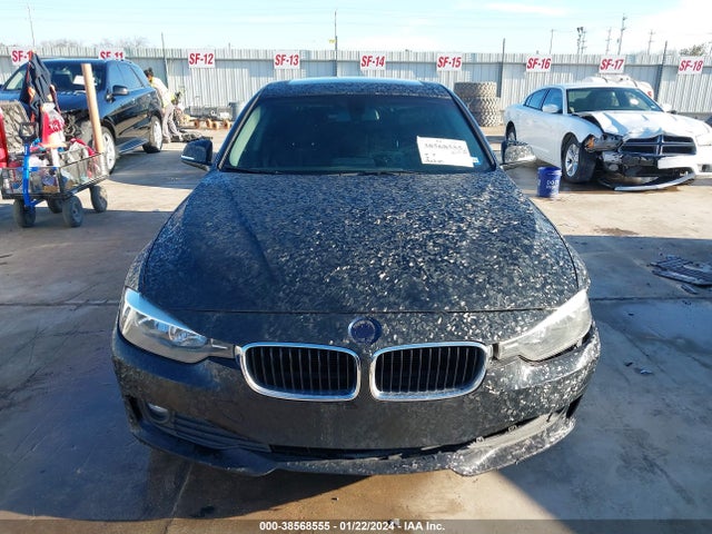 BMW 320i Xdrive 2015 WBA3C3G57FNT51374 Image 12