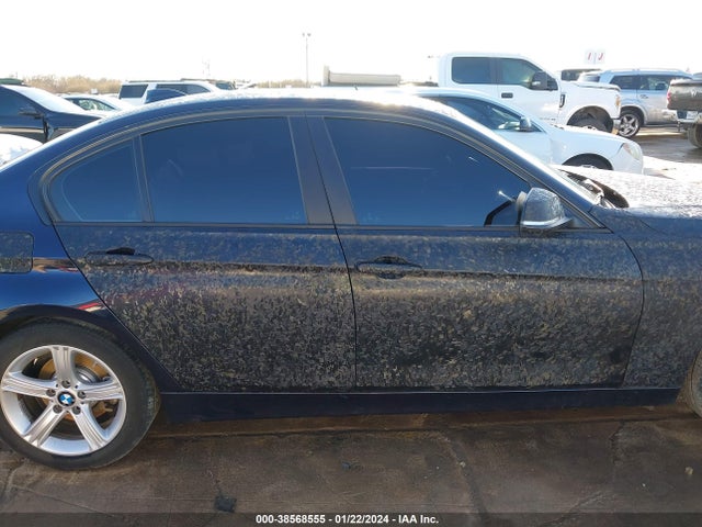 BMW 320i Xdrive 2015 WBA3C3G57FNT51374 Image 13