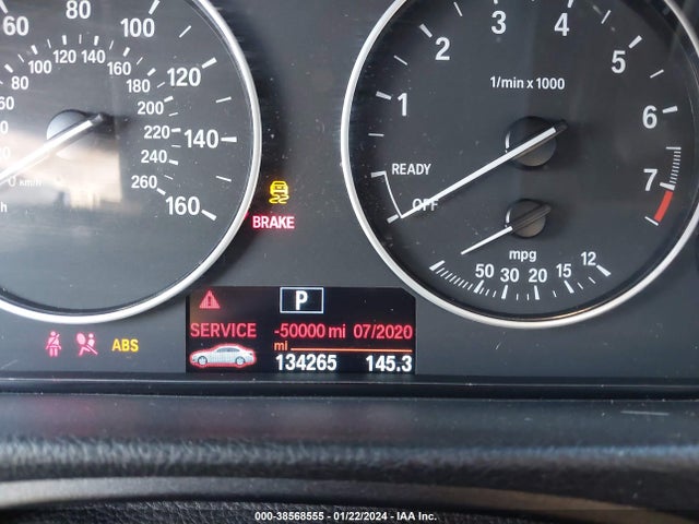BMW 320i Xdrive 2015 WBA3C3G57FNT51374 Image 15