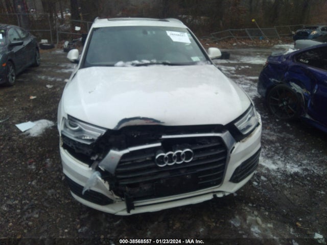 WA1ECCFS3JR019060 Audi Q3 2.0t Premium/2.0t Sport Premium