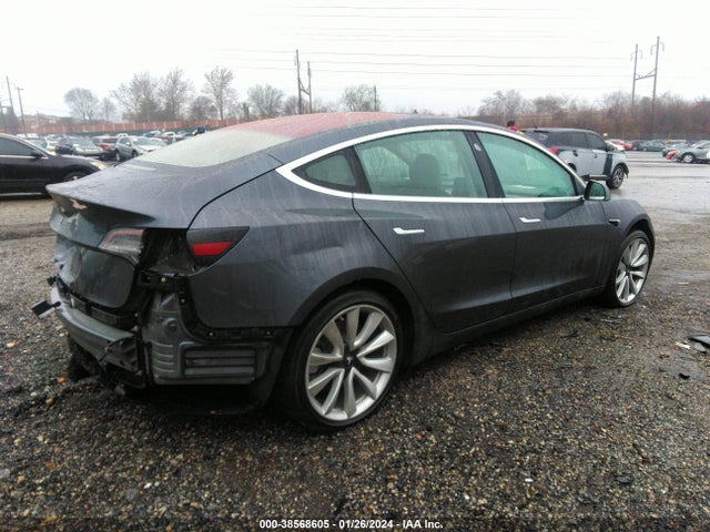 Tesla MODEL 3 2018 5YJ3E1EA7JF023994 Image 4