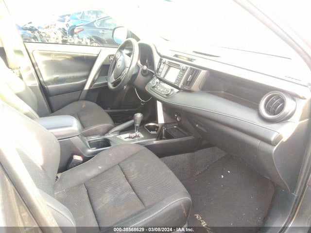 Toyota Rav4 Xle 2018 JTMRFREV4JJ718449 Image 5