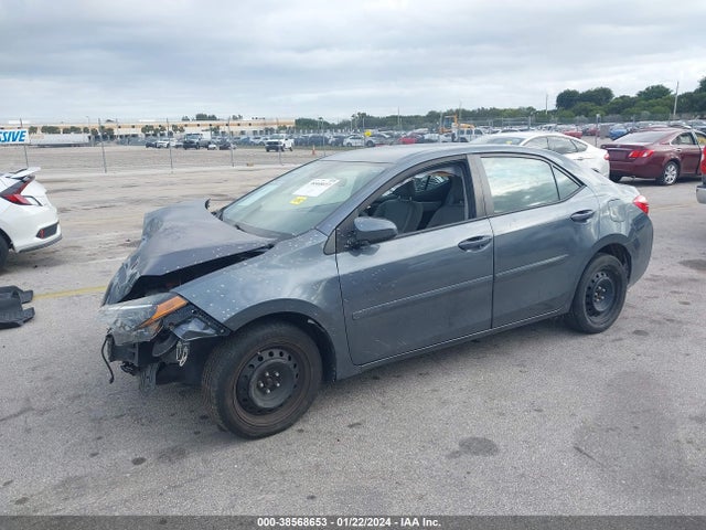 2018 TOYOTA COROLLA LE VIN: 2T1BURHE9JC067317